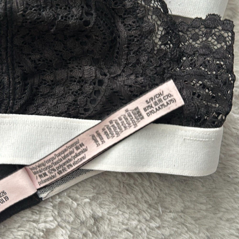 Victoria secret Bralettes - Picture 10 of 10
